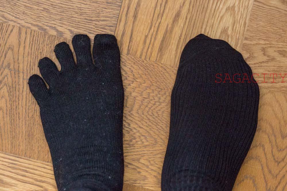 5本指靴下と一般的な靴下