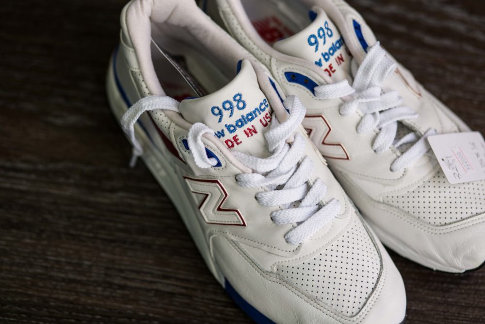 ニューバランスM998のレビュー!定番のモデルとハイテク感を兼ね備えた
