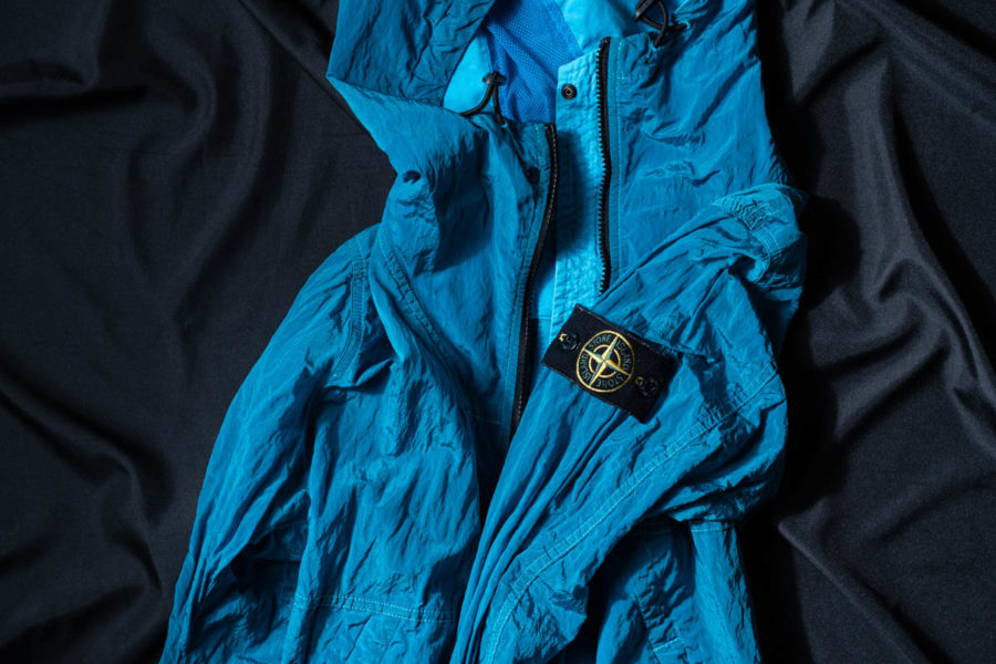 04AW stone island  mountain parker